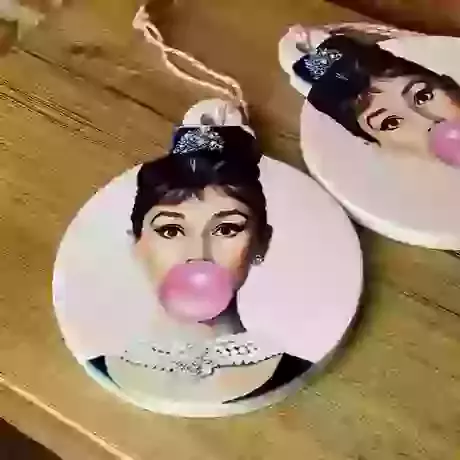 Bubblegum Bauble 